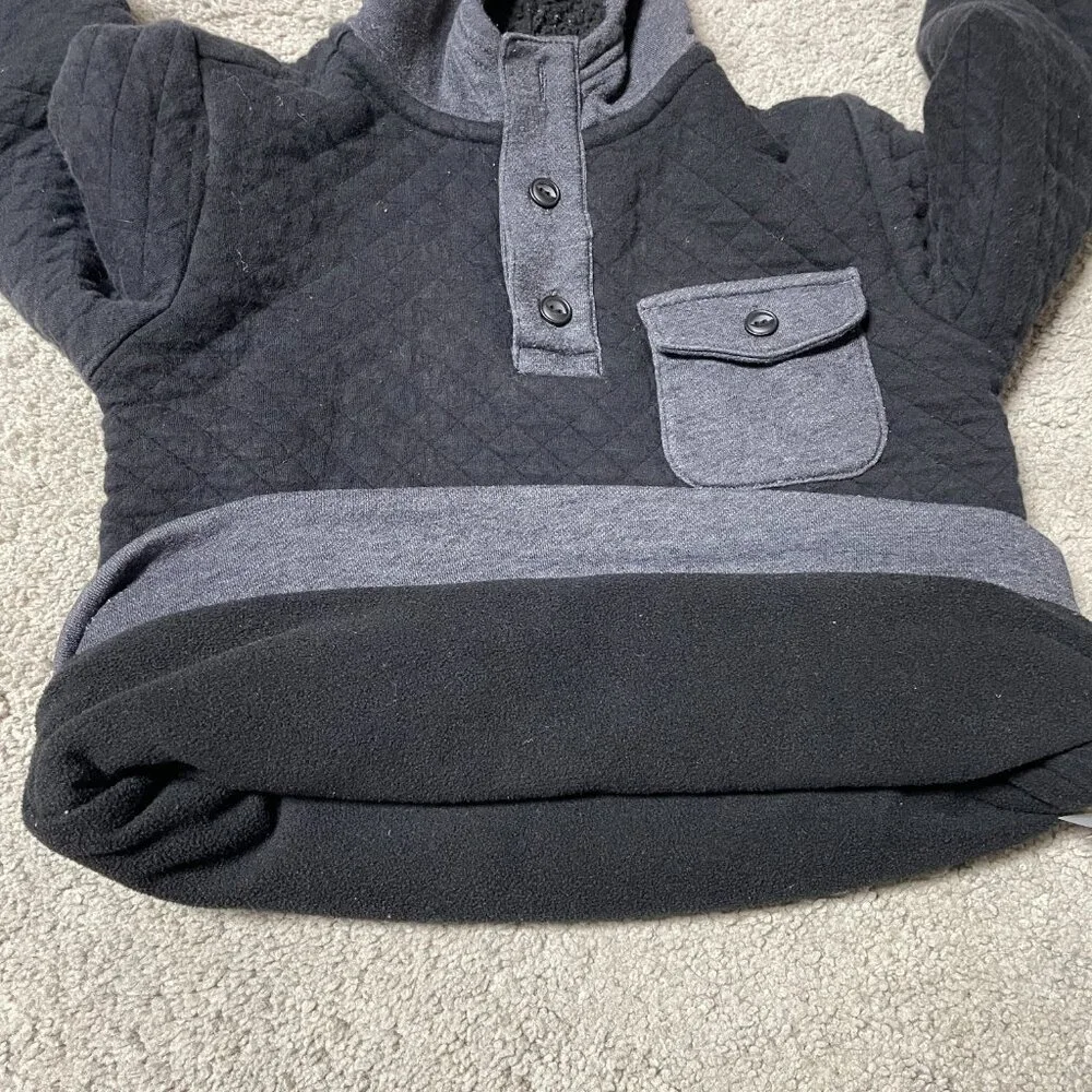 Old Navy Black and Gray Quilted Henley Hoodie Boys size small‎ 6-7